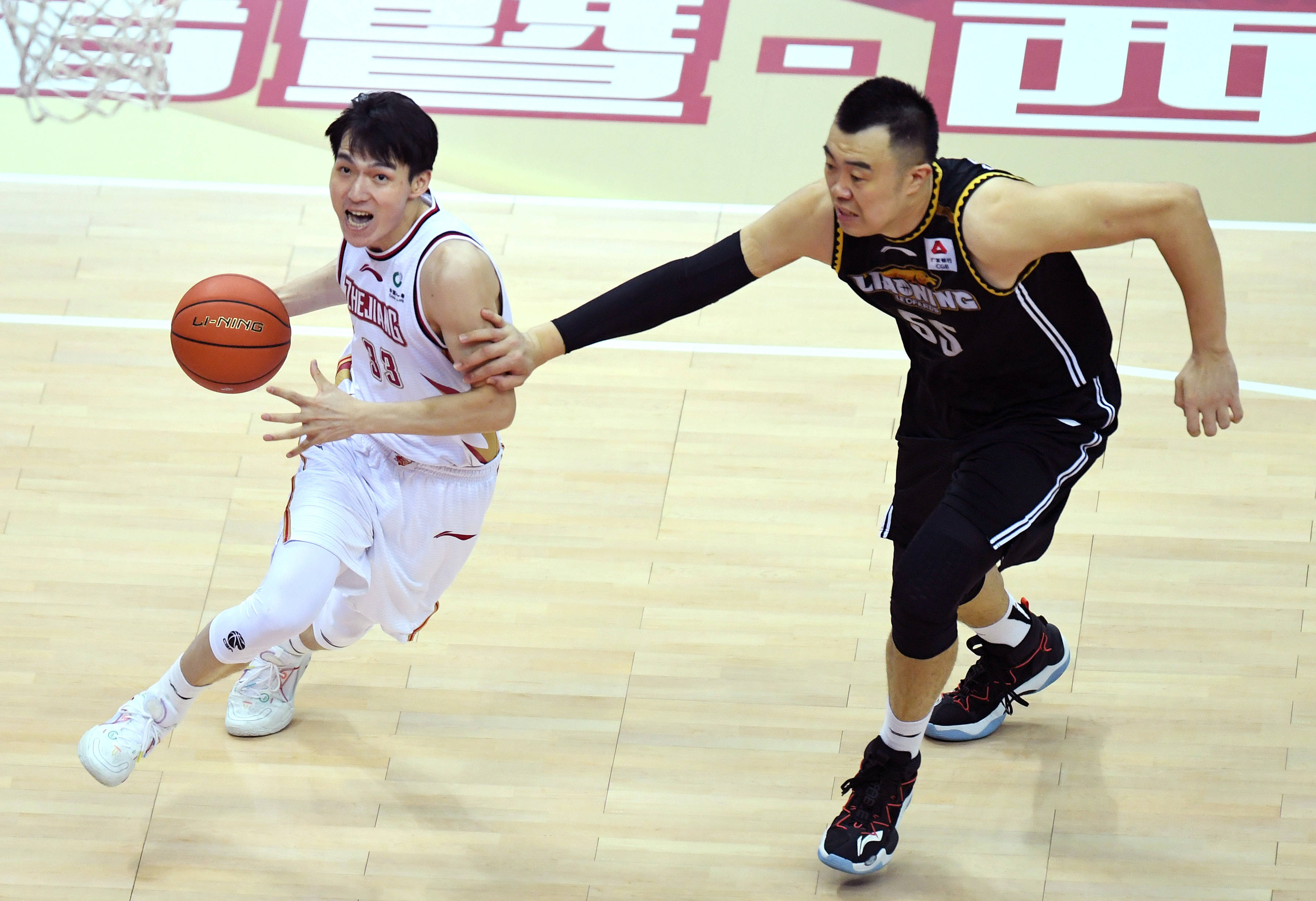 浙江稠州训练开放日，窗口期刷新队史纪录引欢呼，CBA季后赛在即，球队文化再被提及的简单介绍Kaiyun开云中国官方网站