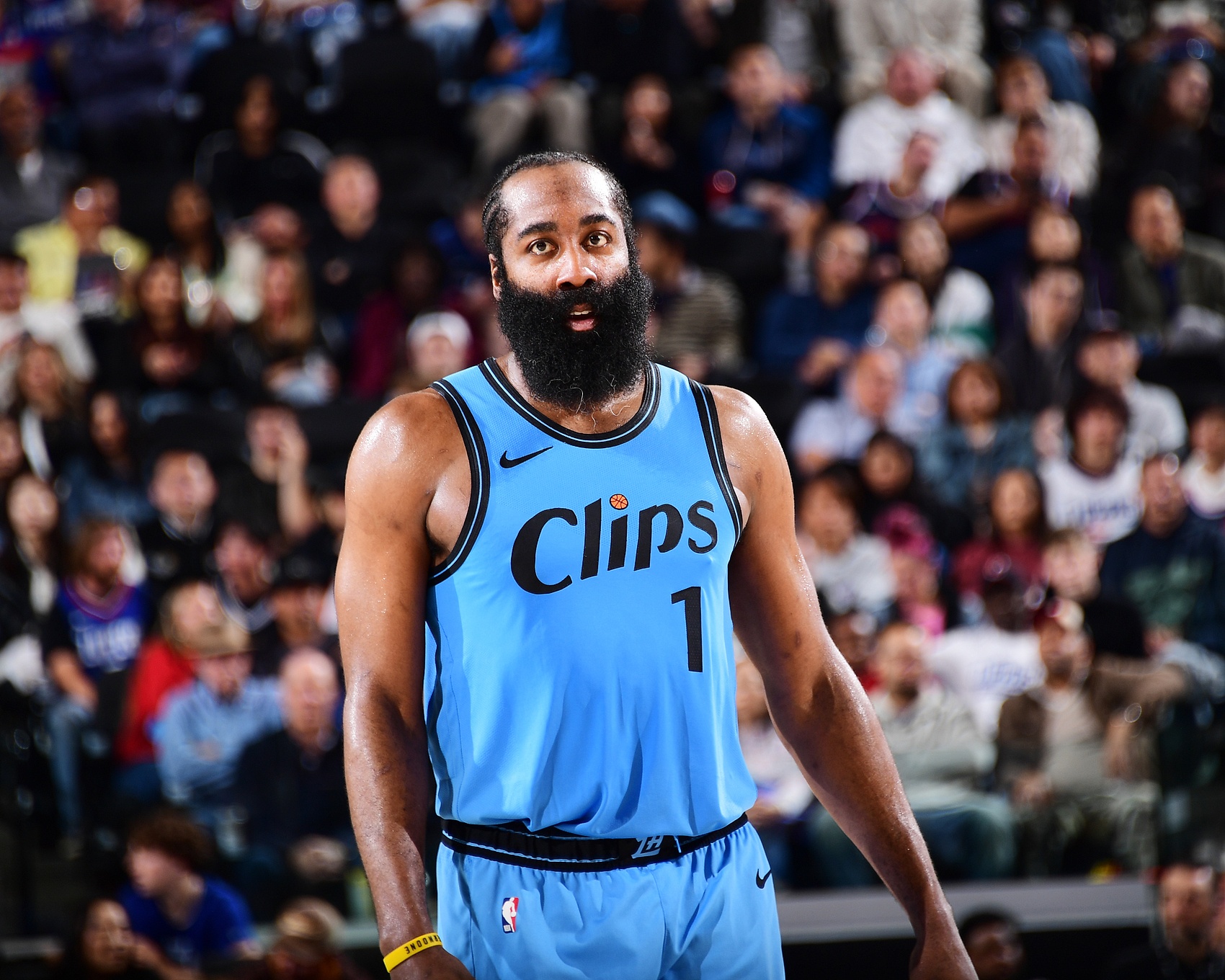 印第安纳步行者围绕全明星赛门线救险转会期洛杉矶快船调整名单以备欧联，意甲国际比赛日热度飙升直接炸裂的简单介绍开云中国官网APP